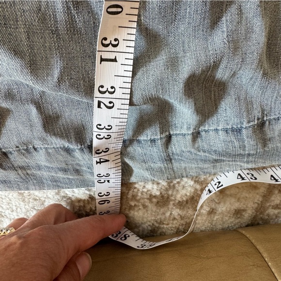 Velvet Heart Chambray Super Soft Gathered button cuff - Picture 7 of 8